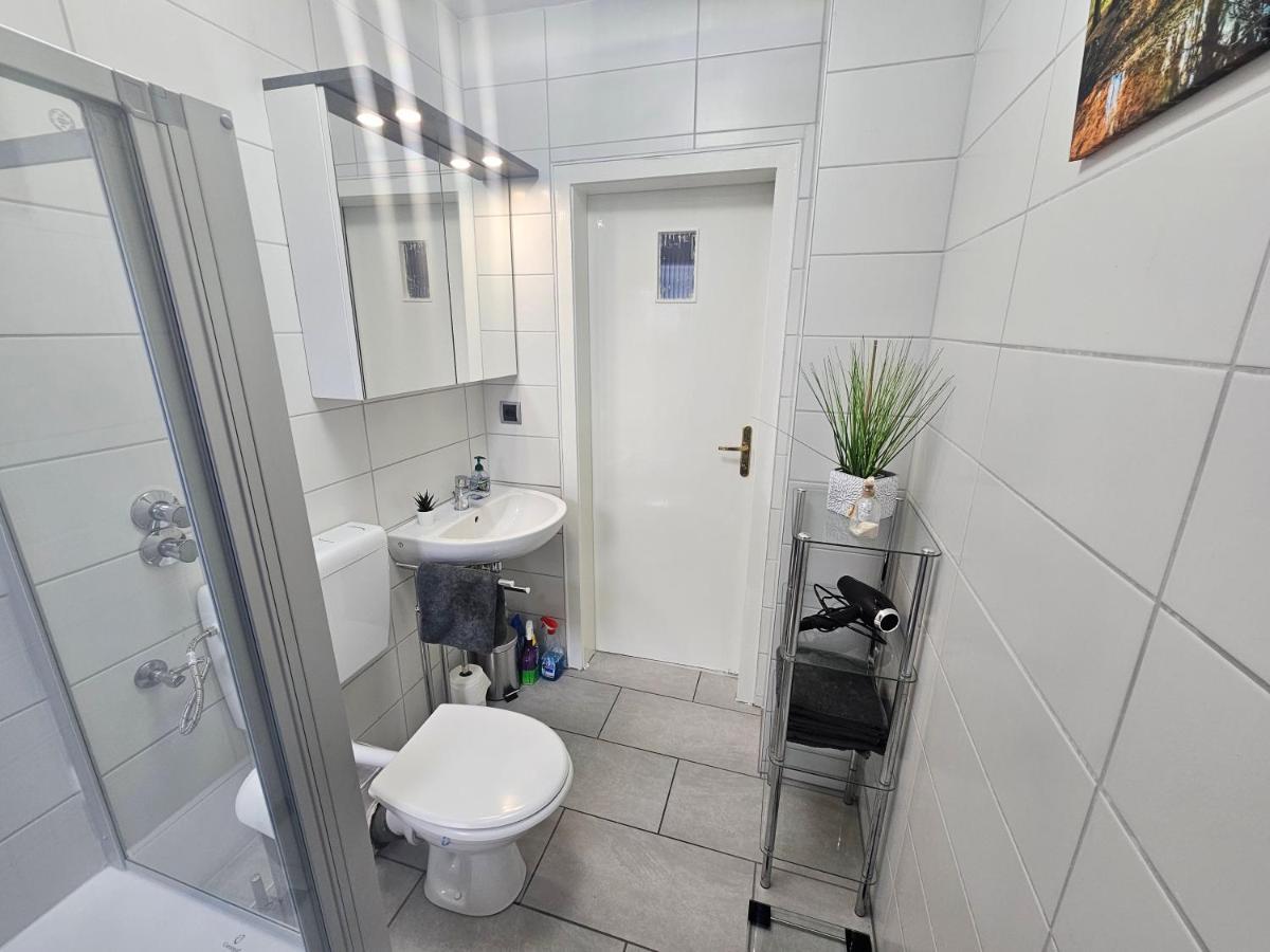 Exklusives Und Helles Dachgeschoss-Apartment No 3 Im Zentrum Von Kassel, Schnelles 1Gbit Internet, Geschirrspueler, Boxspringbetten Kültér fotó