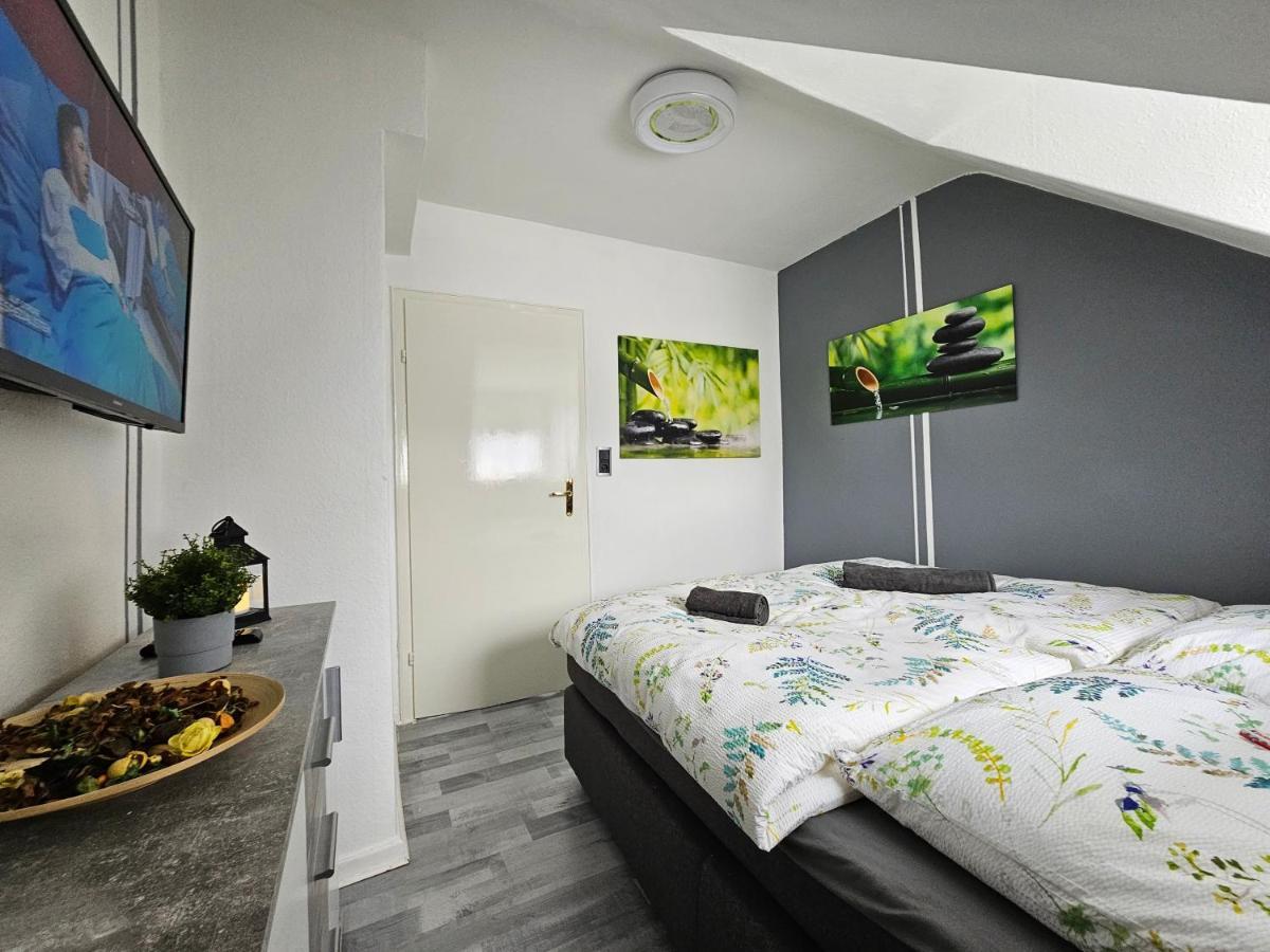 Exklusives Und Helles Dachgeschoss-Apartment No 3 Im Zentrum Von Kassel, Schnelles 1Gbit Internet, Geschirrspueler, Boxspringbetten Kültér fotó