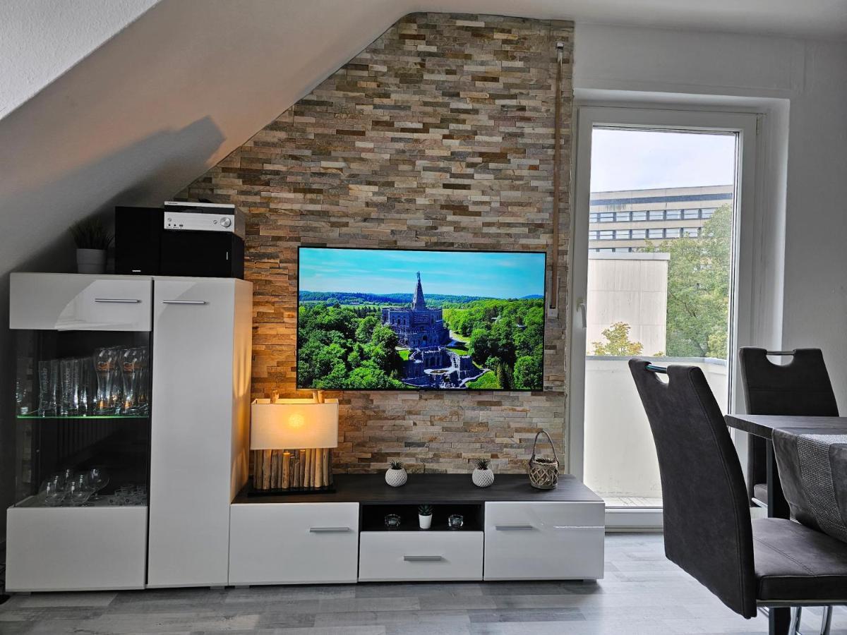 Exklusives Und Helles Dachgeschoss-Apartment No 3 Im Zentrum Von Kassel, Schnelles 1Gbit Internet, Geschirrspueler, Boxspringbetten Kültér fotó